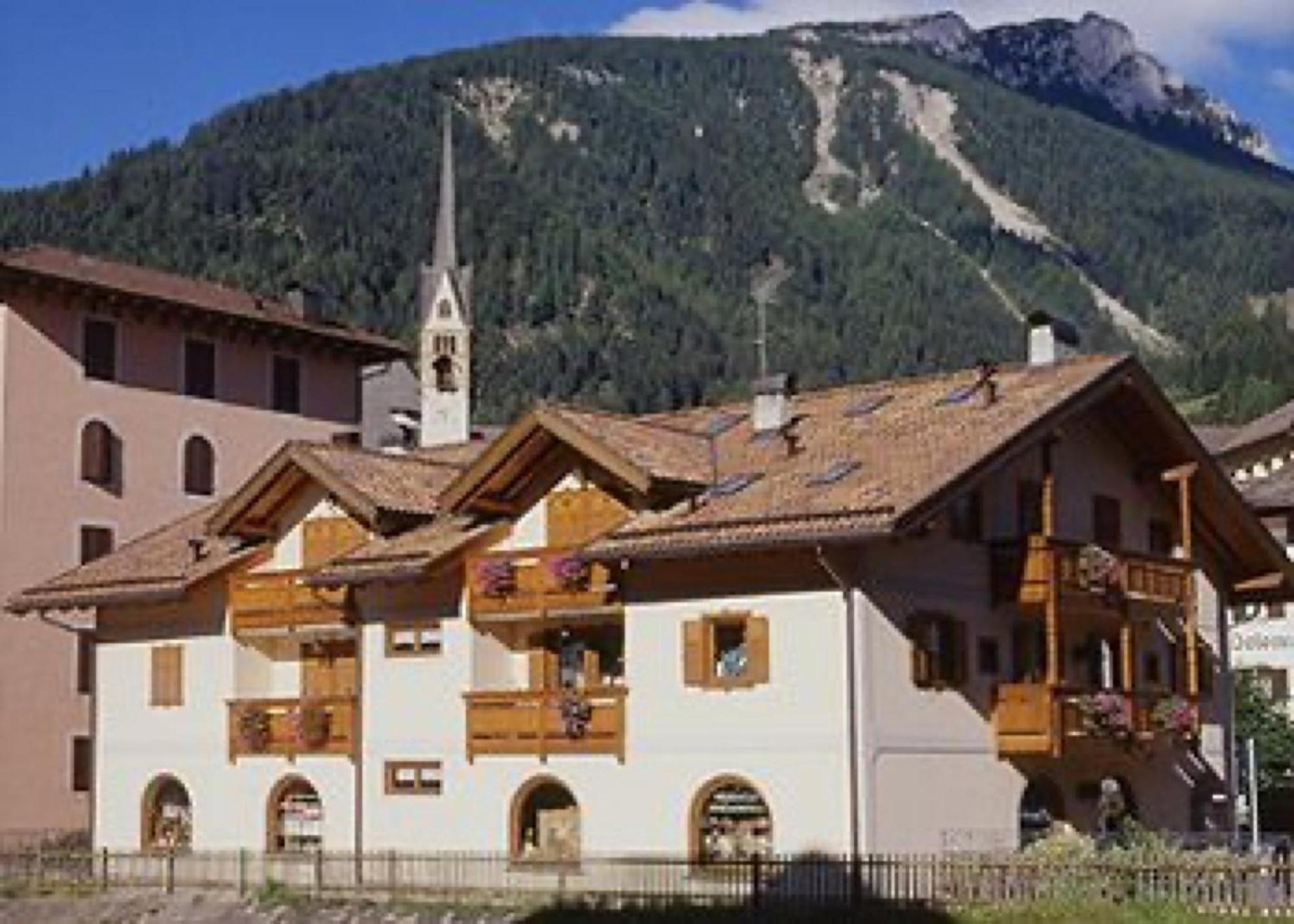 Residence Margherita Moena Luaran gambar
